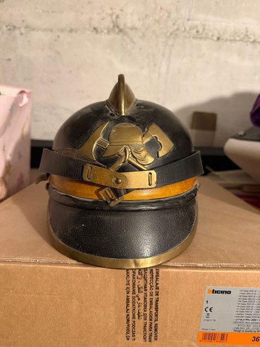 Alter feuerwehrhelm - alter,