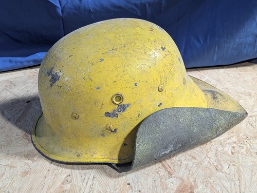 Historischer feuerwehrhelm - historischer, /