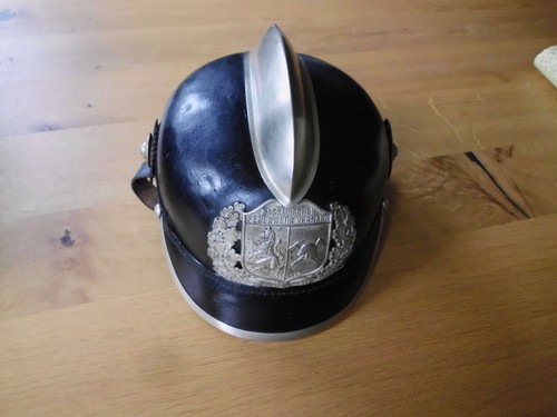 Pickelhaube zum feuerwehrhelm - pickelhaube,