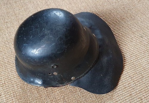 Feuerwehrhelm alt
