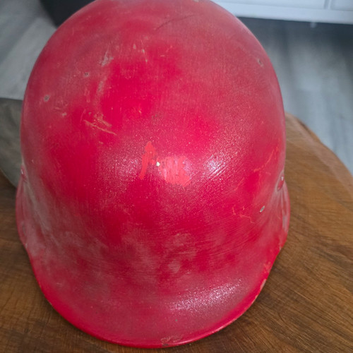 Alter feuerwehrhelm rot mit - rot,